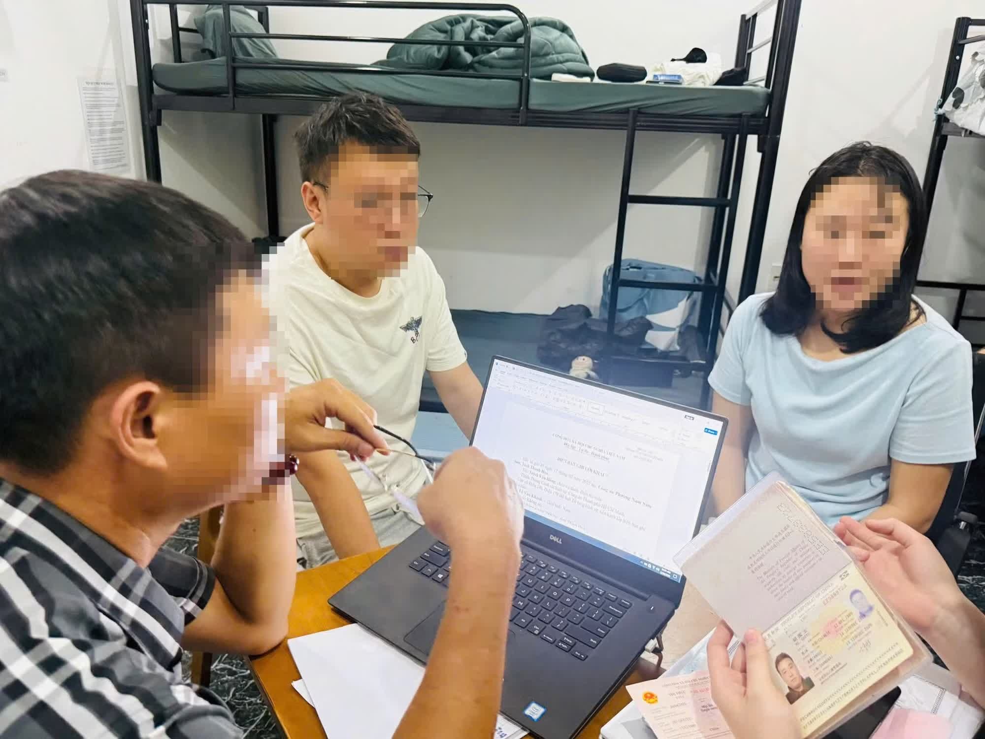 khách sạn Bảo Ly, hàng chục đối tượng, người nước ngoài, Nhà hàng Bảo Ly, nhân viên Bảo Ly, Chủ KS Bảo Ly ảnh 4 khach san Bao Ly, hang chuc doi tuong, nguoi nuoc ngoai, Nha hang Bao Ly, nhan vien Bao Ly, Chu KS Bao Ly anh 4