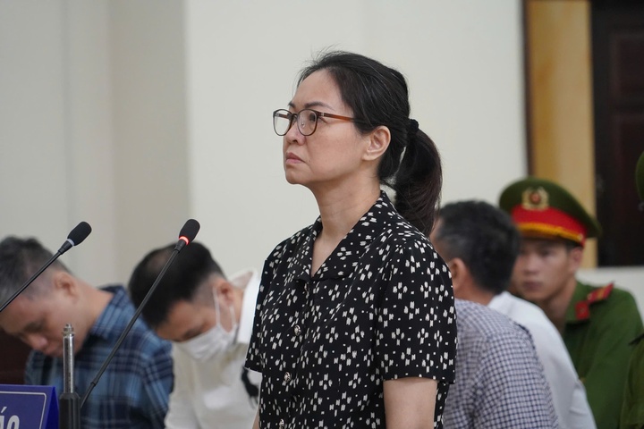2 cuu Cuc truong Cuc An toan thuc pham nhan hoi lo duoc de nghi giam an hinh anh