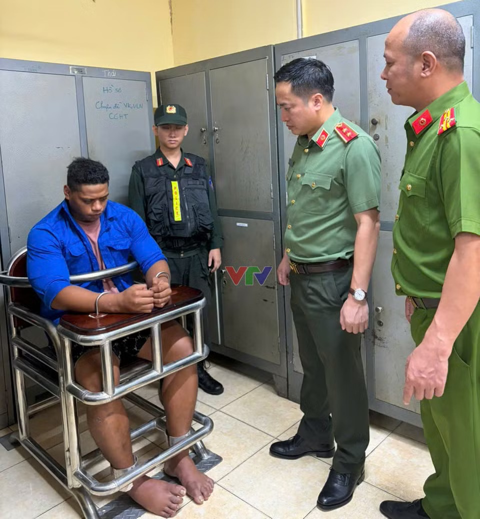 Nghi pham nuoc ngoai,  ban chet nguoi anh 10
