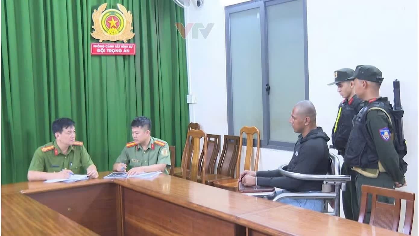 Nghi pham nuoc ngoai,  ban chet nguoi anh 7