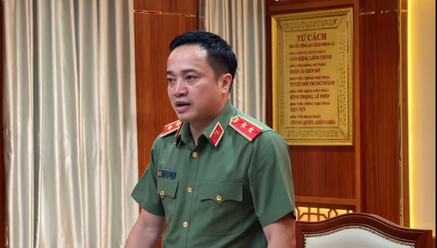 Nghi pham sat hai,  Nguoi nuoc ngoai,  Nha hang Cee&rsquo;f,  Chu hang Cee&rsquo;f,  Chu quan Cee&rsquo;f anh 1