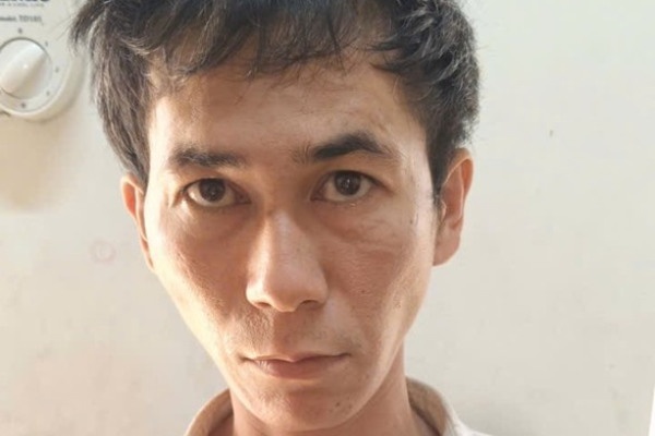 Mau thuan tinh cam,  no 7 phat sung anh 2