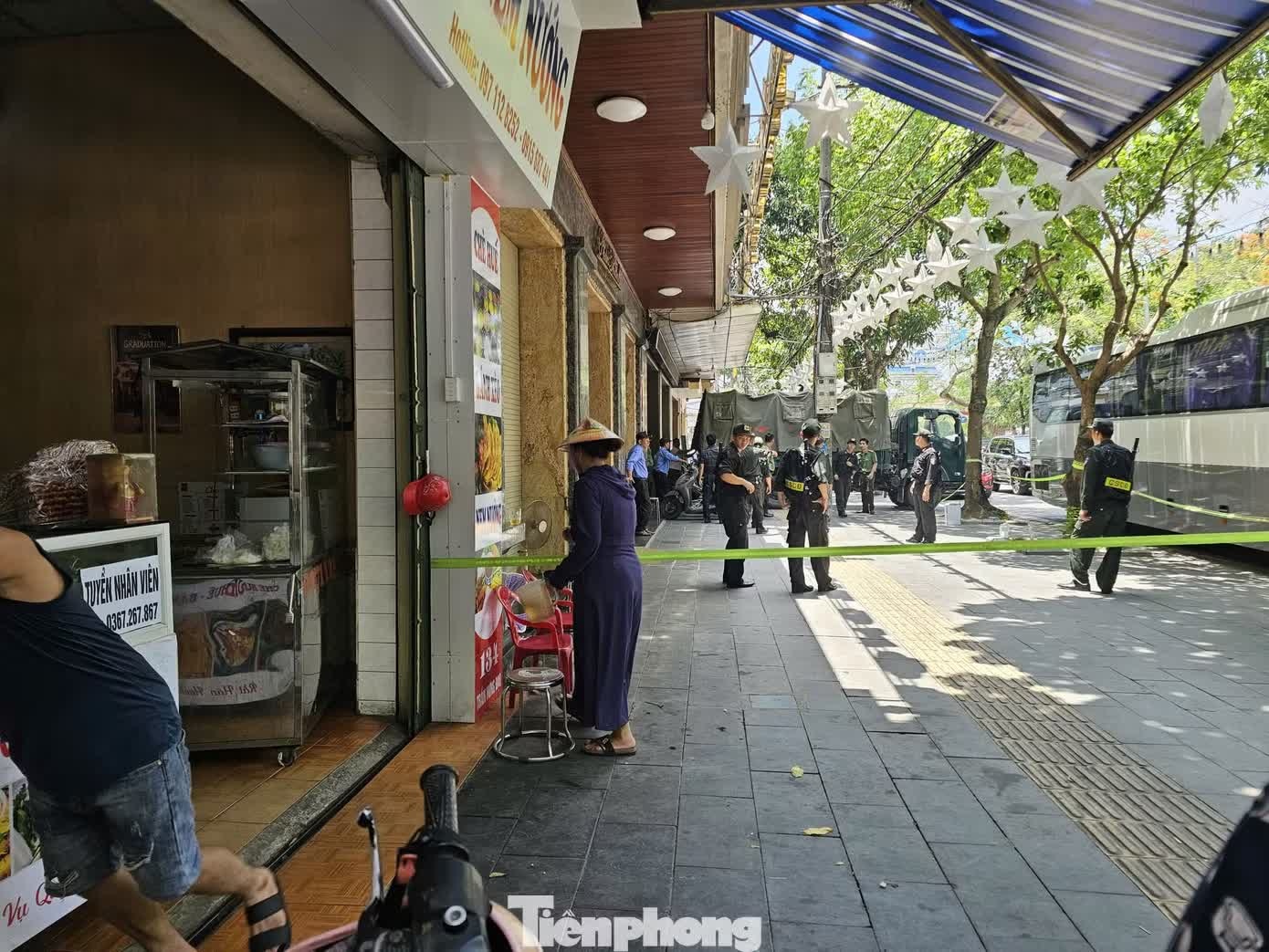 hàng vàng Phúc Thành, Cửa hàng Phúc Thành, cửa vàng Phúc Thành, Giám đốc Phúc Thành, Chủ vàng Phúc Thành, Công ty Phúc Thành, Doanh nghiệp Phúc Thành ảnh 6 hang vang Phuc Thanh, Cua hang Phuc Thanh, cua vang Phuc Thanh, Giam doc Phuc Thanh, Chu vang Phuc Thanh, Cong ty Phuc Thanh, Doanh nghiep Phuc Thanh anh 6