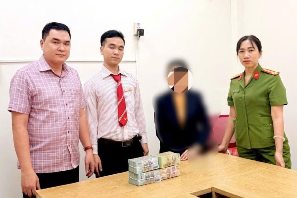 Bi du do tinh cam, nguoi phu nu o Dong Nai suyt mat hon 1,3 ty dong hinh anh