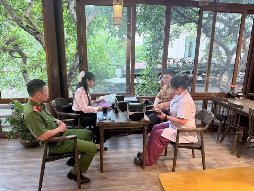 An toan thuc pham,  Ha Noi anh 2
