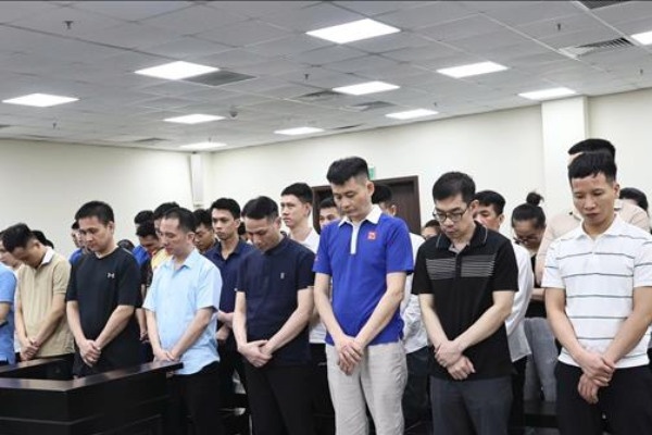 Xet xu 58 bi cao trong duong day danh bac, rua tien xuyen quoc gia hinh anh
