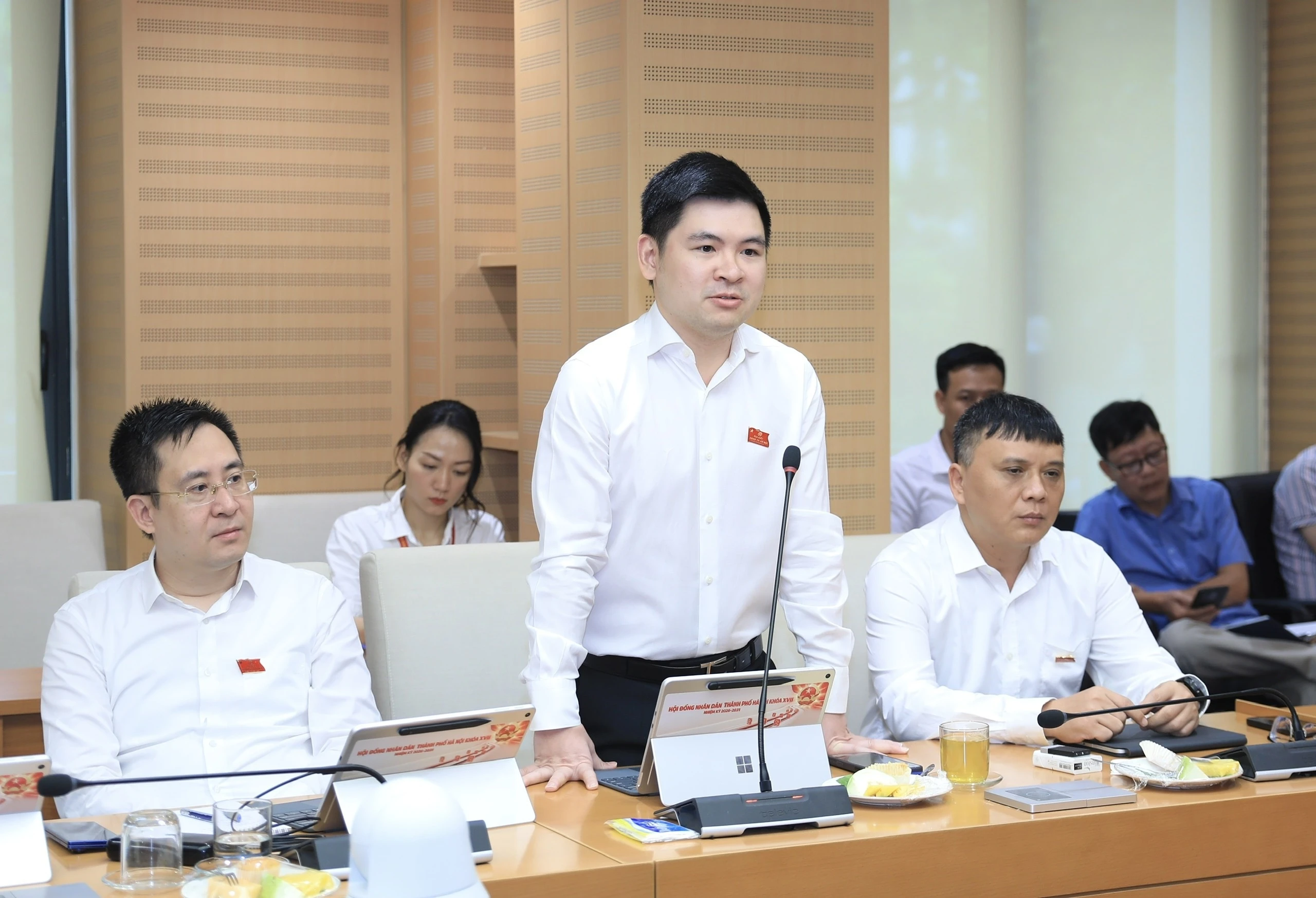 Doi U19 Ha Noi khong du giuong nam, CLB muon dau tu lai gap kho hinh anh