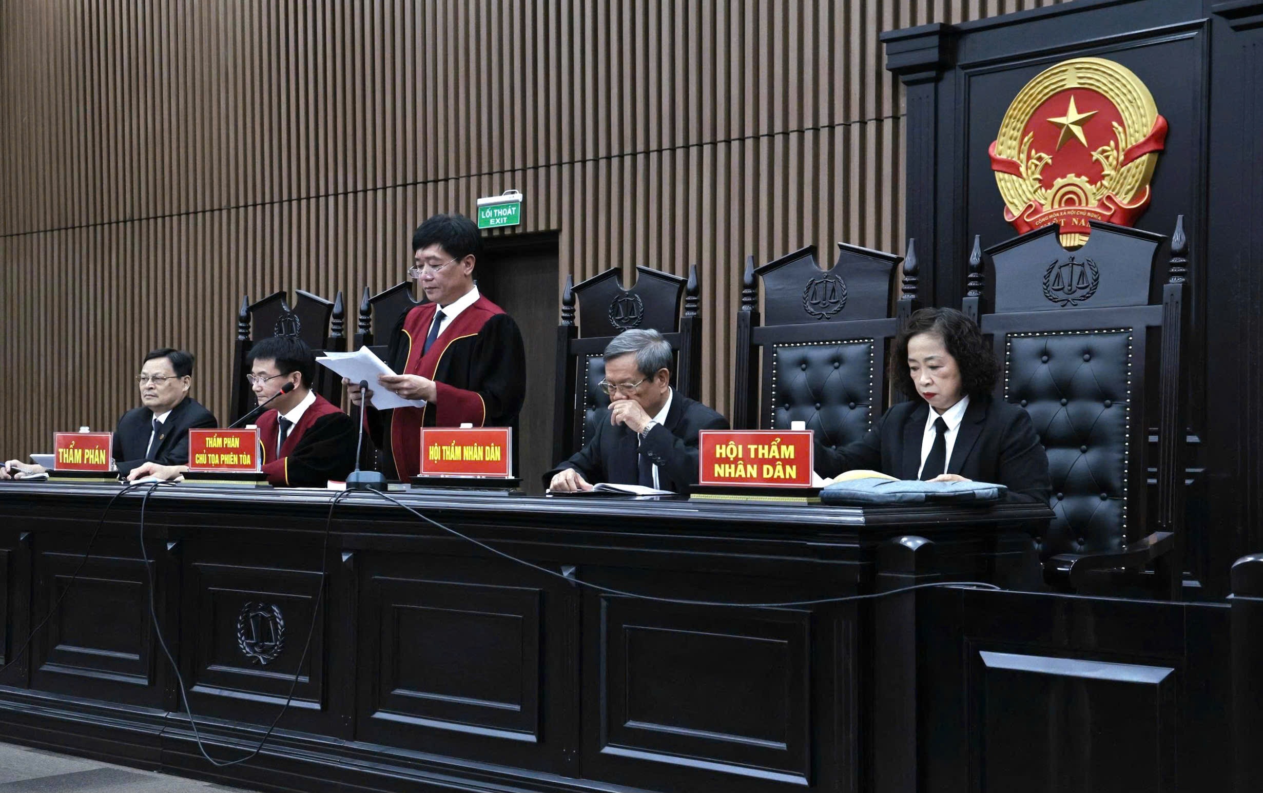 Cuu Bo truong,  Y te,  Nguyen Thi Kim Tien anh 1