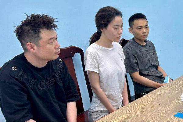 'Nu quai' o Da Nang cam dau duong day chuyen ban ma tuy cho nguoi nuoc ngoai hinh anh