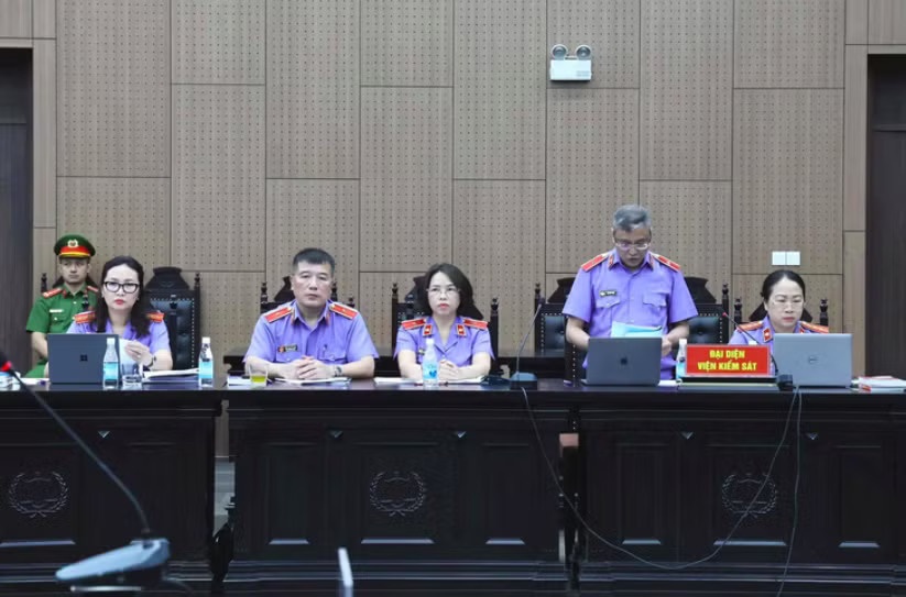 cuu Bo truong,  Nguyen Thi Kim Tien anh 2