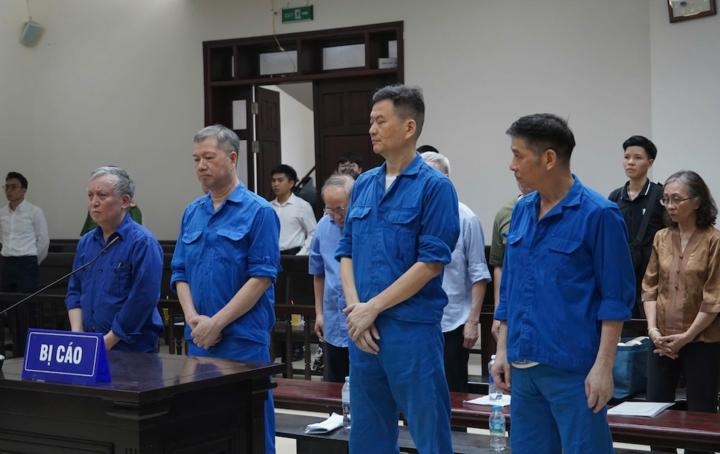 Cuu Chu tich VICEM,  Chu tich VICEM,  Tong giam doc VICEM,  Giam doc VICEM,  Ke toan truong VICEM,  Cong ty Econ Pro anh 1