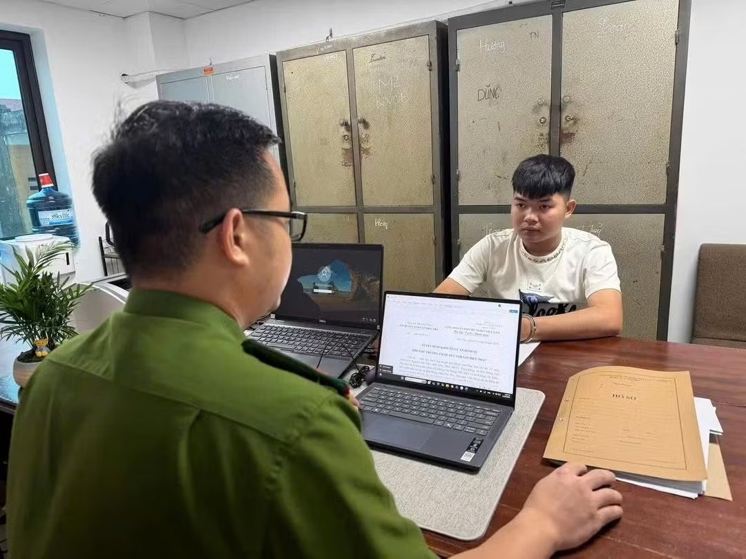 Tam giam doi tuong tan cong vo va me vo hinh anh