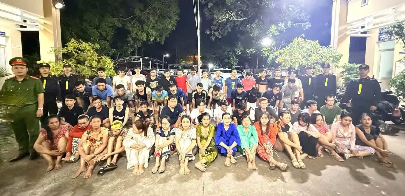 Triệt phá, đường dây ma túy ảnh 6 Triet pha, duong day ma tuy anh 6
