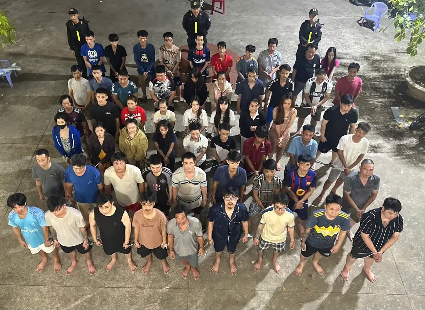 Triệt phá, đường dây ma túy ảnh 7 Triet pha, duong day ma tuy anh 7