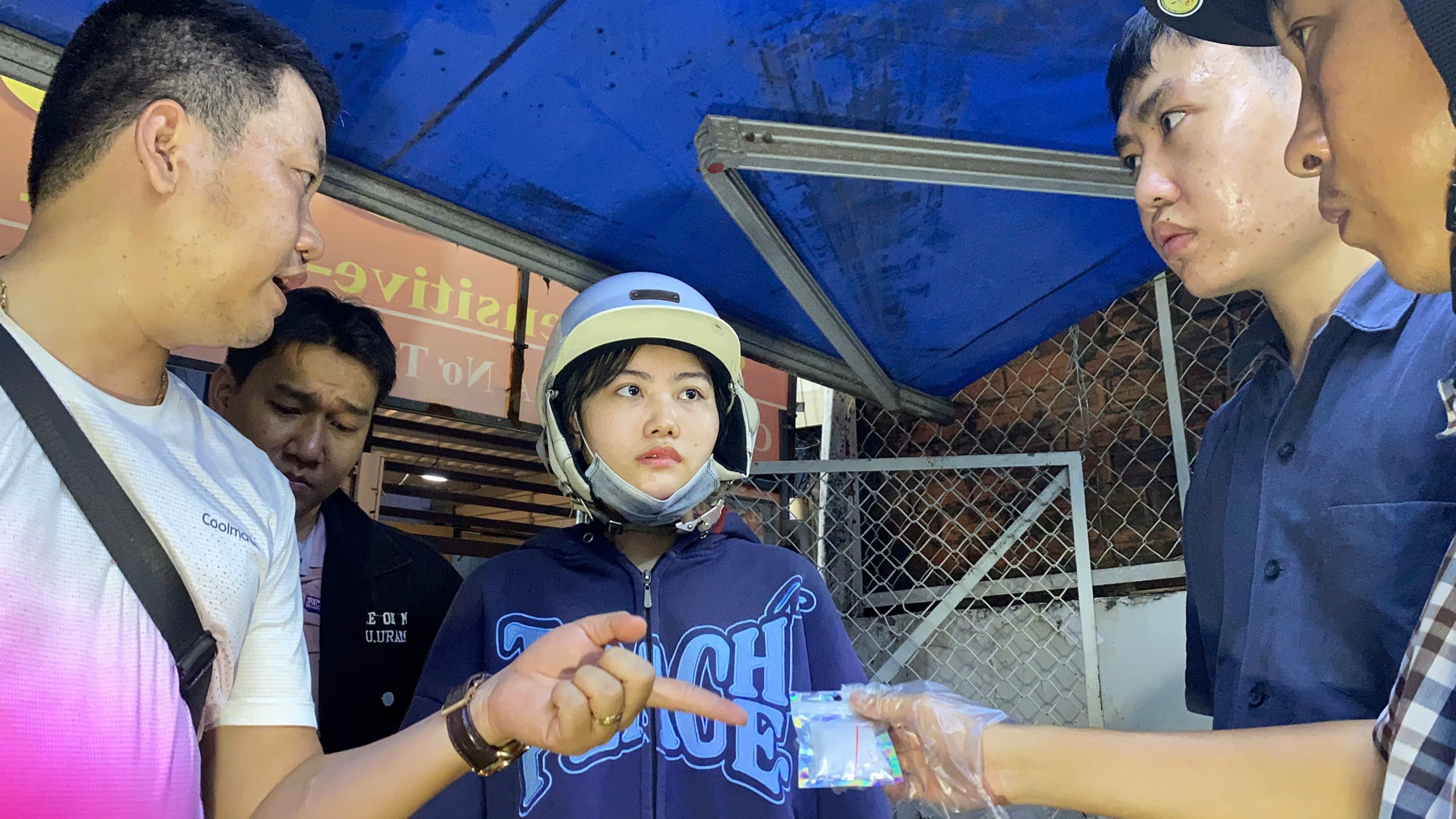 Mua bán ma túy, TP.HCM ảnh 3 Mua ban ma tuy, TP.HCM anh 3