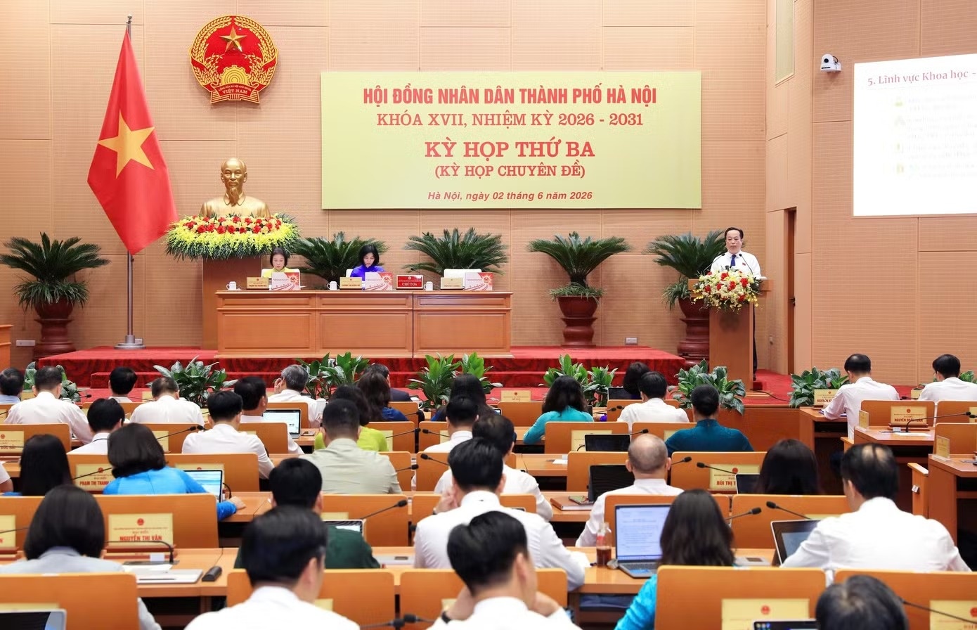 cam xe xang anh 1