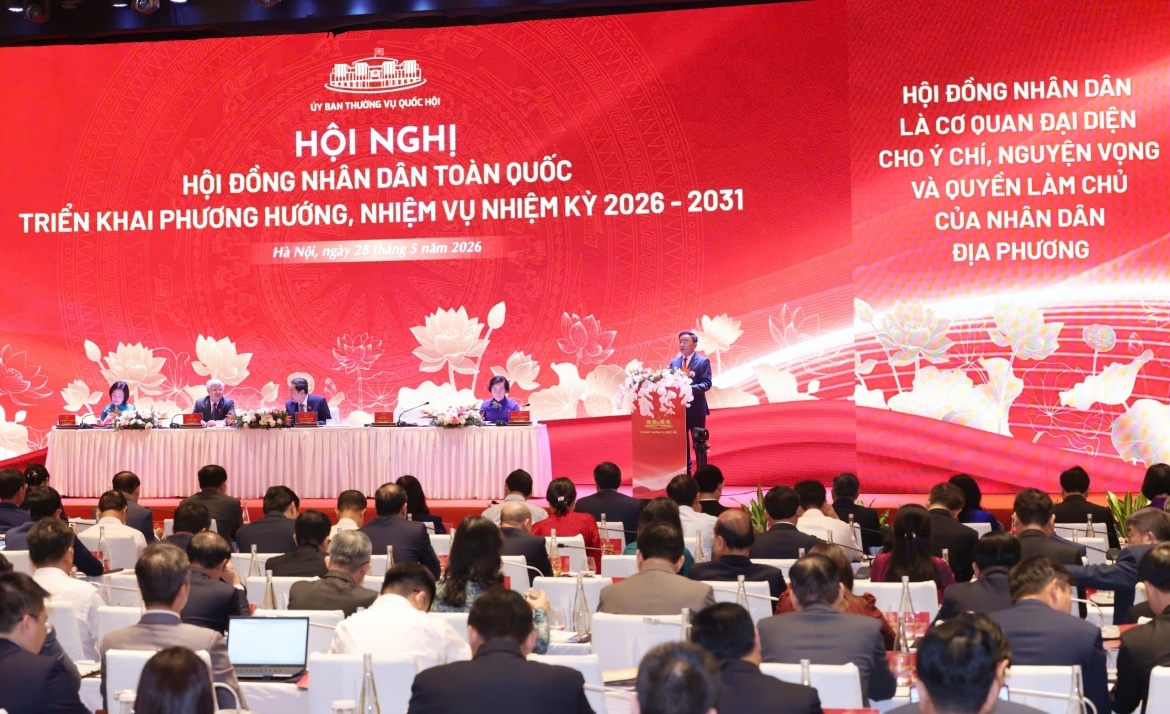 Hoi dong nhan dan anh 2