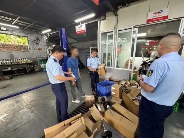nhan hieu PEUGEOT,  Gia mao PEUGEOT,  Gia thuong hieu PEUGEOT,  Gia Minh Auto,  Chu Gia Minh Auto,  NV Gia Minh Auto,  Cua hang Gia Minh,  Chu Auto Gia Minh anh 1