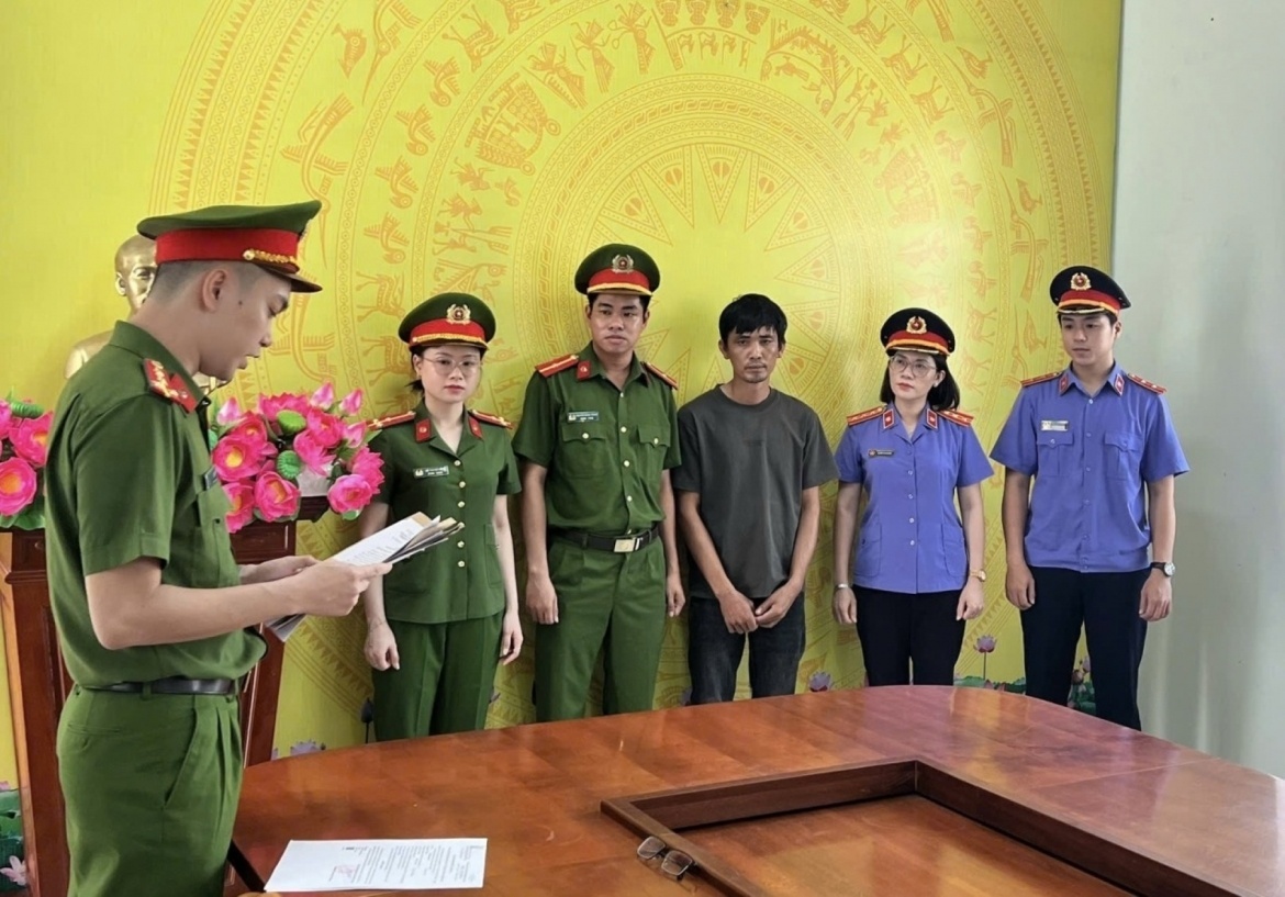 Lam gia so do de lua dao chiem doat hon 500 trieu dong hinh anh