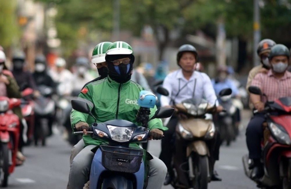 TP.HCM du kien bat buoc xe cong nghe, shipper dung xe dien tu 2028 hinh anh