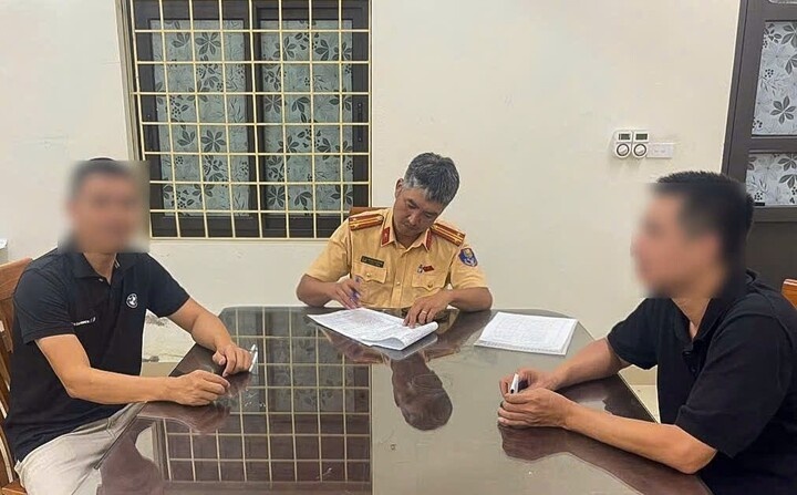 di sai lan,  hoi CSGT,  em biet anh khong anh 1