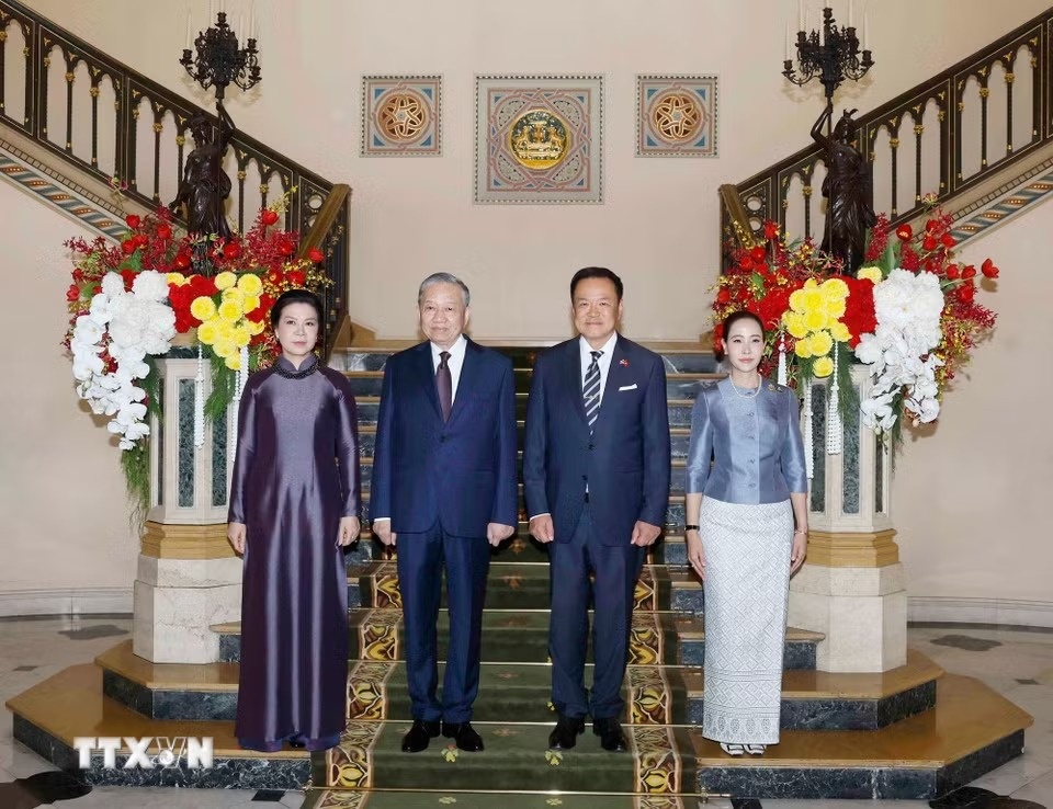 Tong Bi thu anh 4