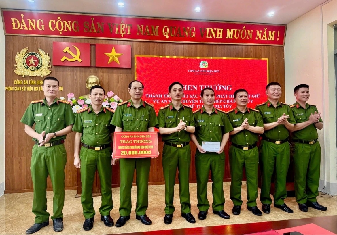 buon ma tuy anh 1