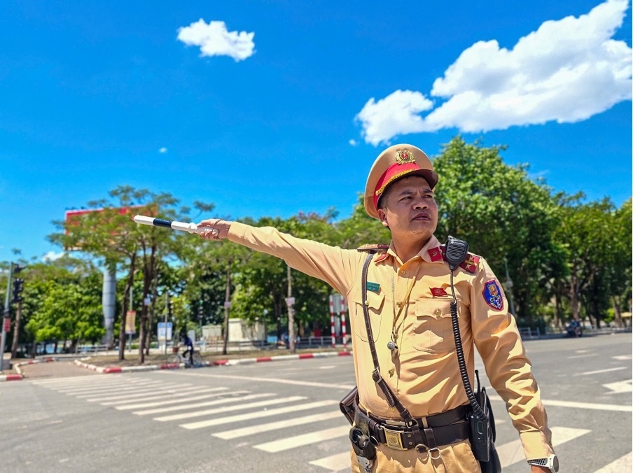 Ha Noi tam cam nhieu tuyen duong tu ngay 3 den 5/6 hinh anh