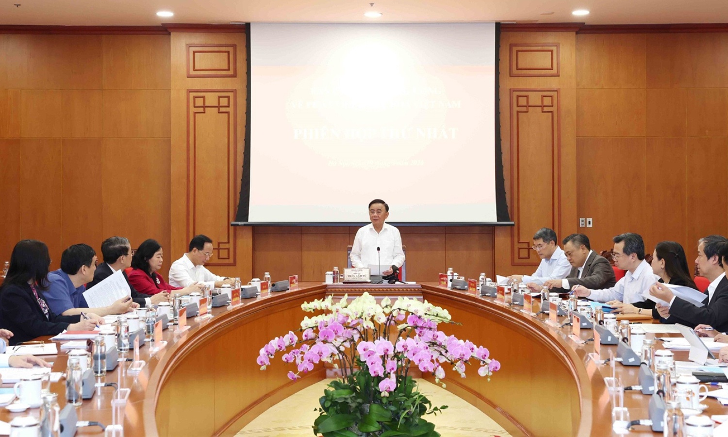 9 Uy vien Bo Chinh tri tham gia Ban Chi dao Trung uong ve phat trien van hoa hinh anh