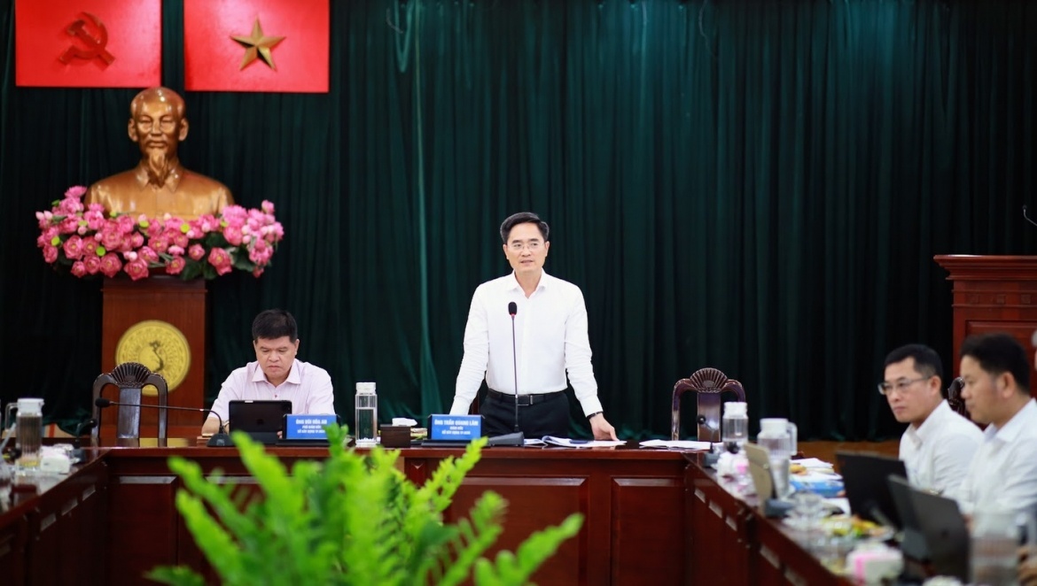 xe dien anh 1