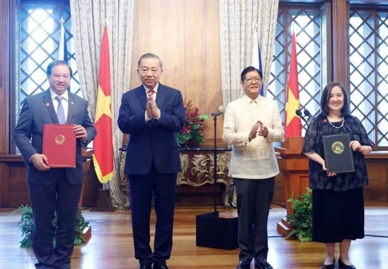 Viet Nam - Philippines nang cap quan he Doi tac Chien luoc tang cuong hinh anh