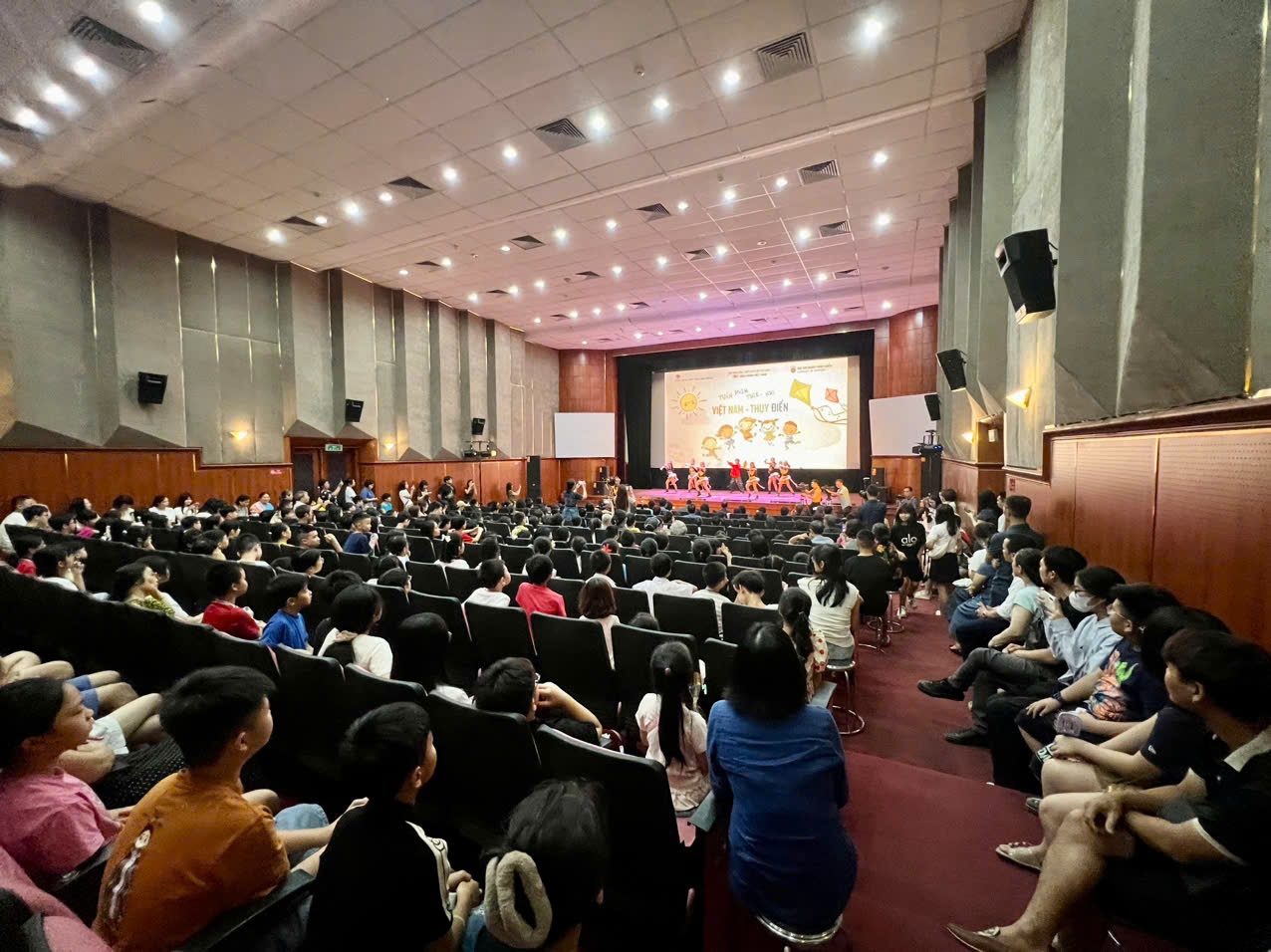 phim ảnh 4 phim anh 4
