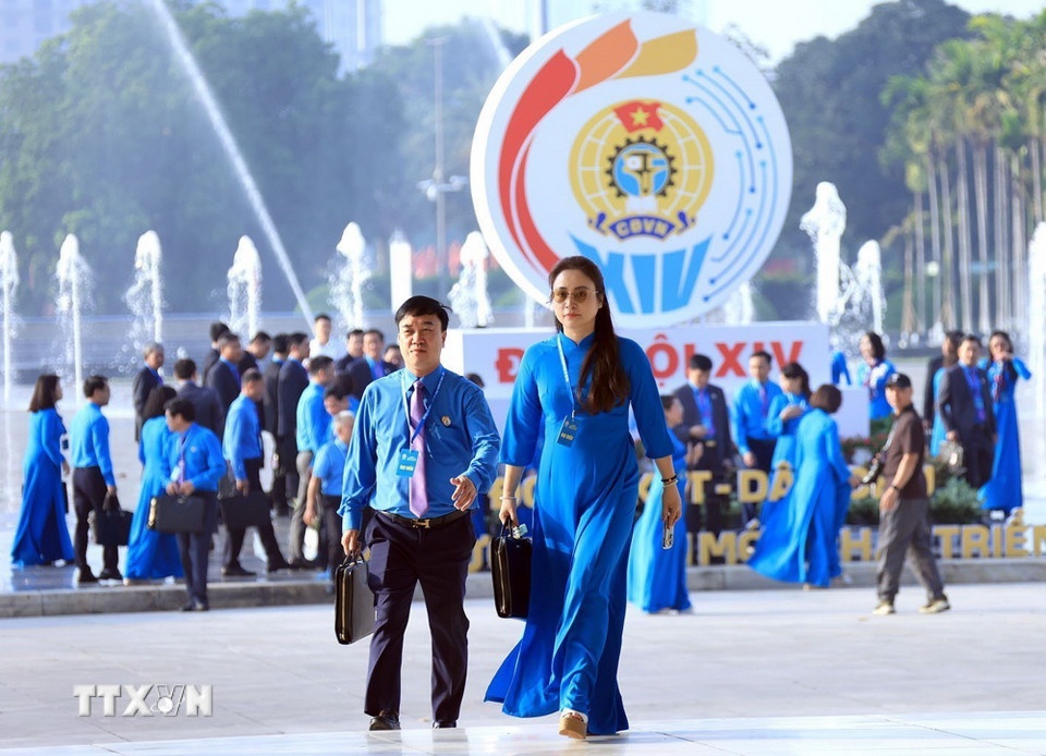 cong doan anh 7