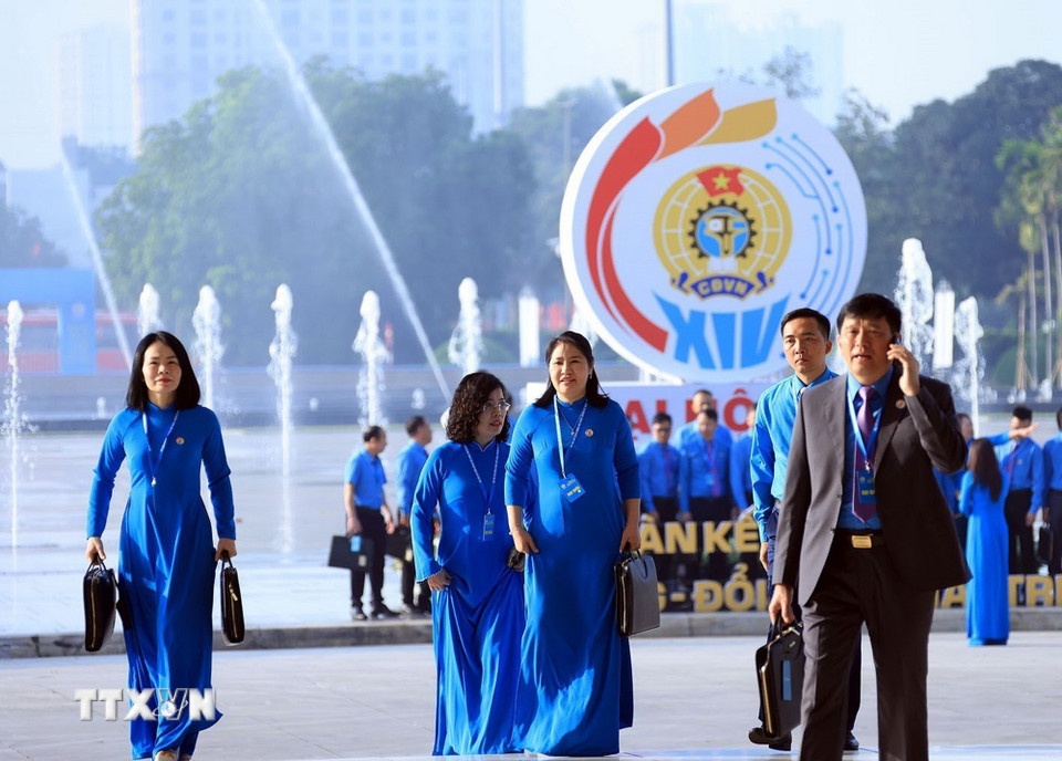 cong doan anh 10