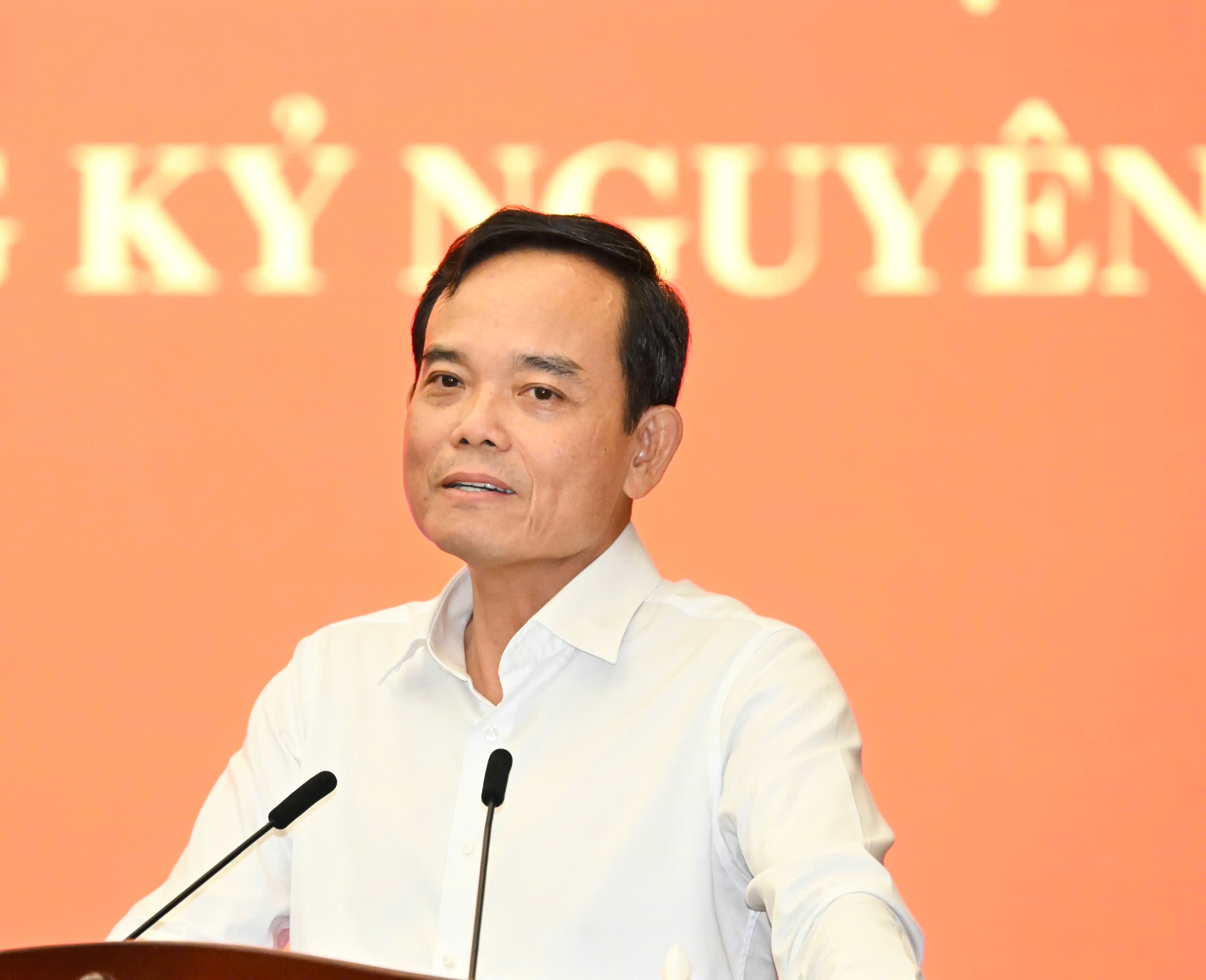 Bi thu Tran Luu Quang: TP.HCM se co co che tuyen dung nguoi gioi hinh anh