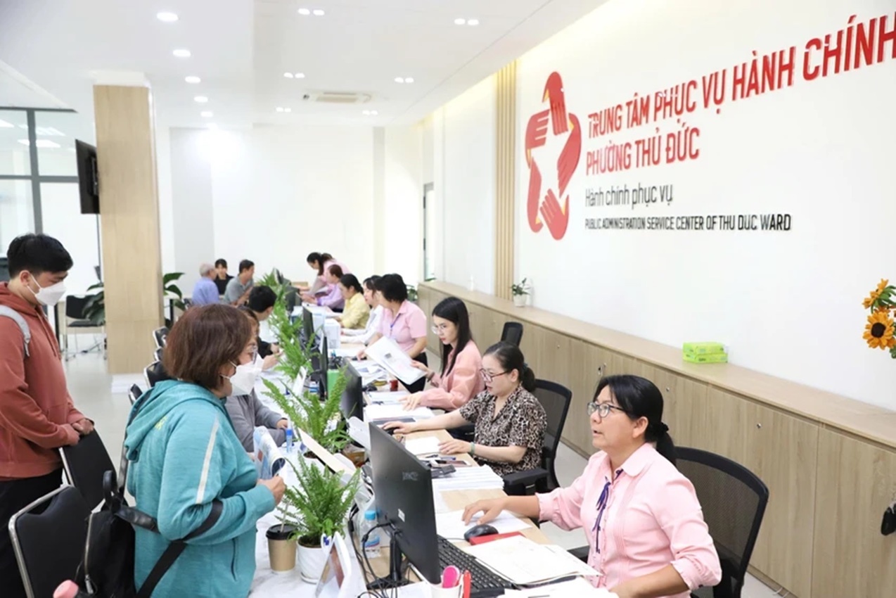So Noi vu TP.HCM de xuat can bo, cong chuc lam viec tai nha 1-2 ngay/tuan hinh anh