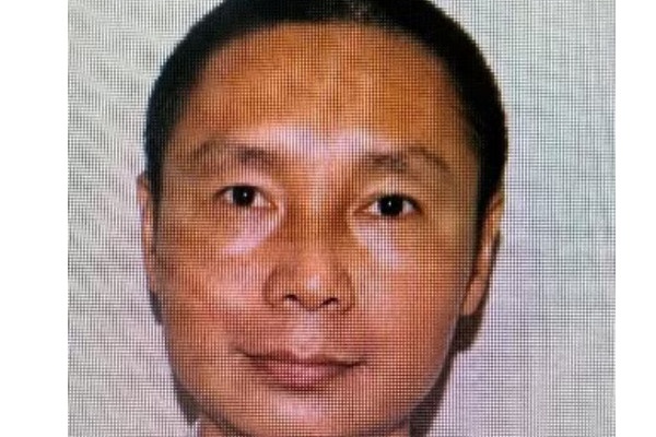 Doi tuong danh bac qua mang Internet sa luoi phap luat hinh anh