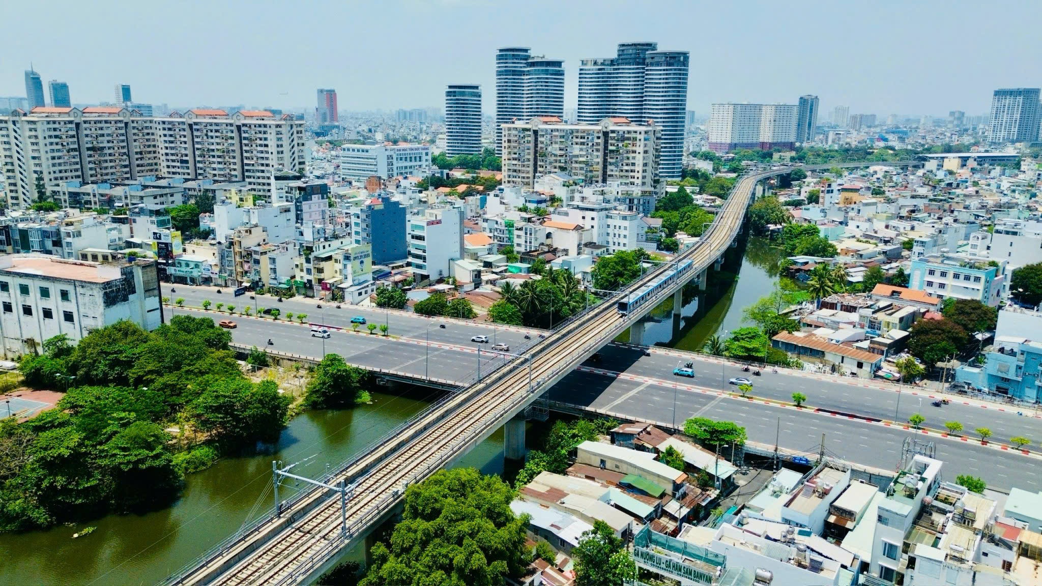 lam viec tai nha anh 5