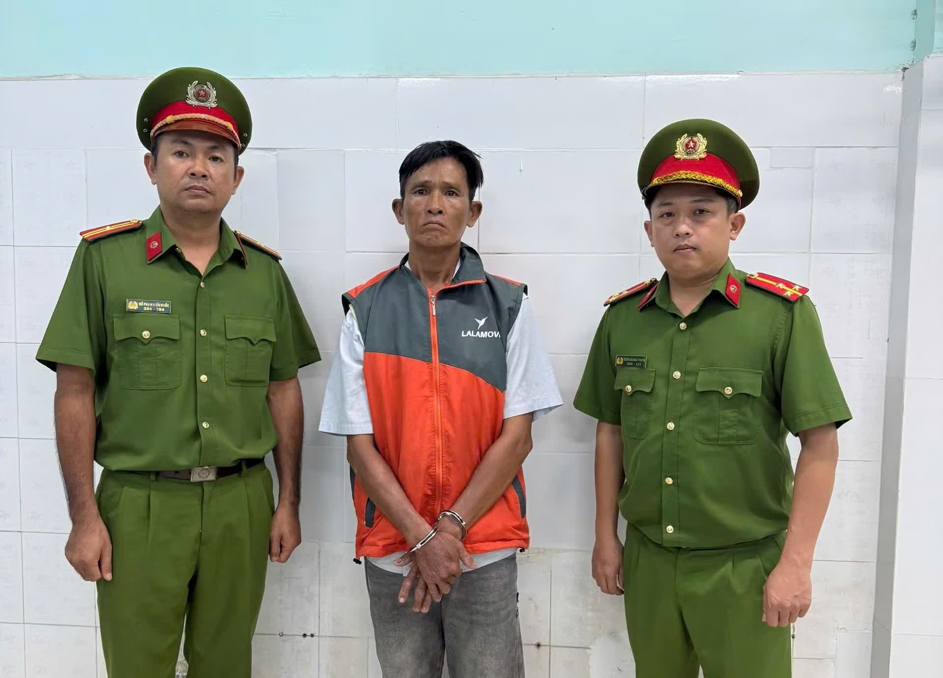 cuop giat ve so anh 1