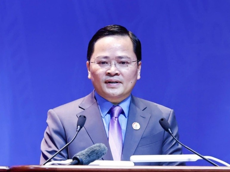 Som hinh thanh chu truong 'luong du song' thay the luong toi thieu hinh anh