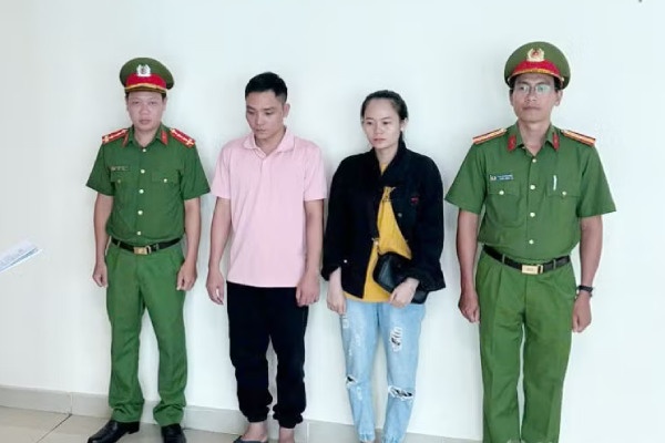 Cap vo chong lap nhieu cong ty de san xuat phan bon gia hinh anh