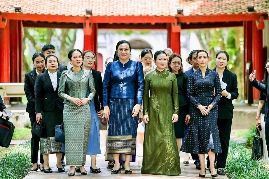phu nhan thu tuong anh 2