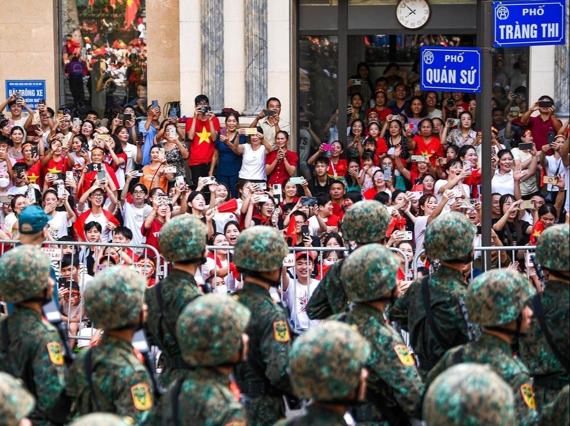 De xuat quy dinh them 1 ngay nghi le huong nguyen luong vao Bo luat Lao dong hinh anh