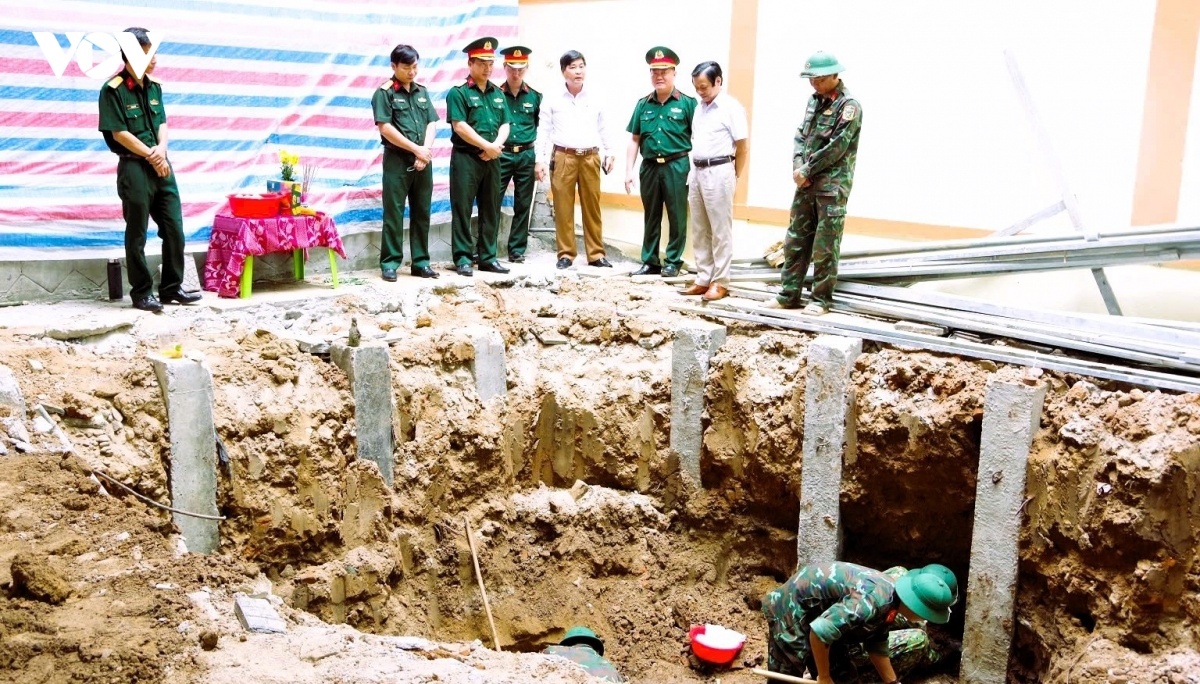 mo liet si anh 1