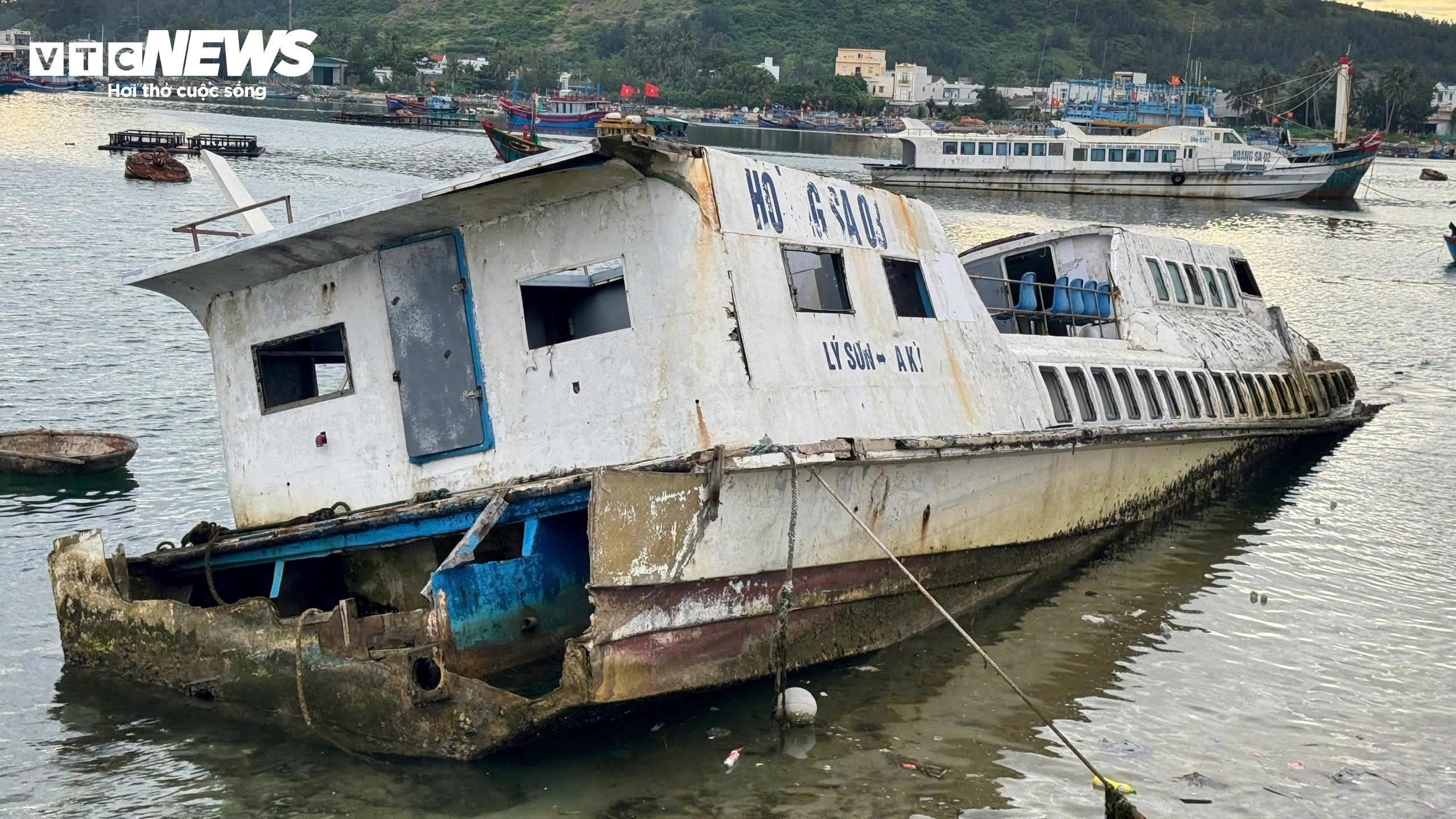 xac tau anh 6
