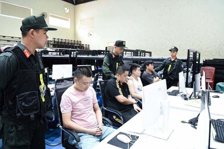 Bi mat trong 'dai ban doanh' lua dao xuyen quoc gia cua o nhom den tu Campuchia hinh anh