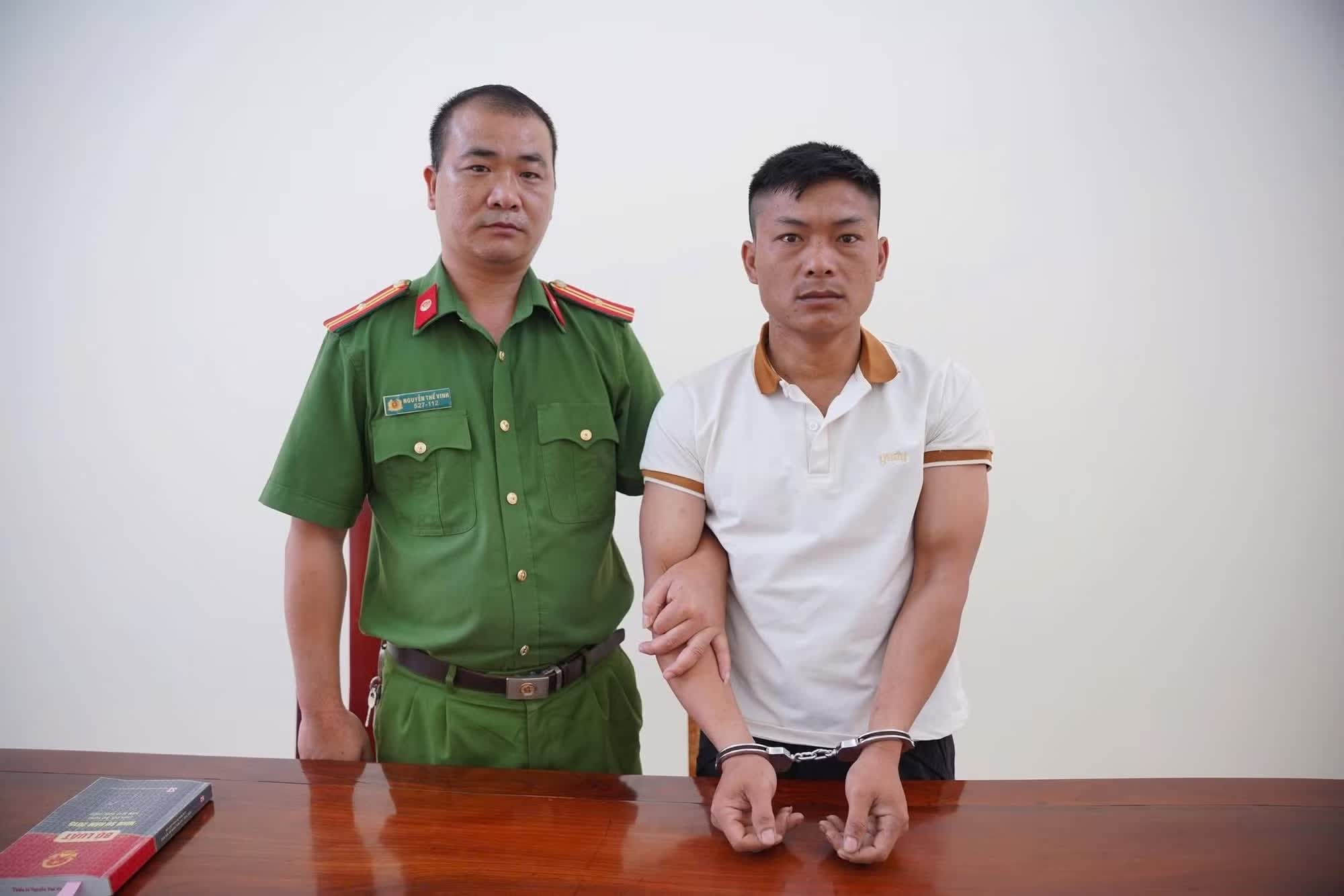 Be gai bi ban trai quen qua mang xa hoi xam hai nhieu lan hinh anh