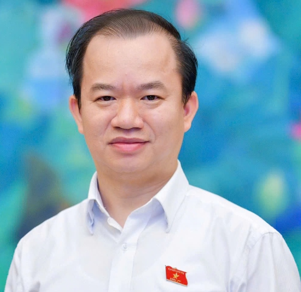 chinh quyen 2 cap anh 2