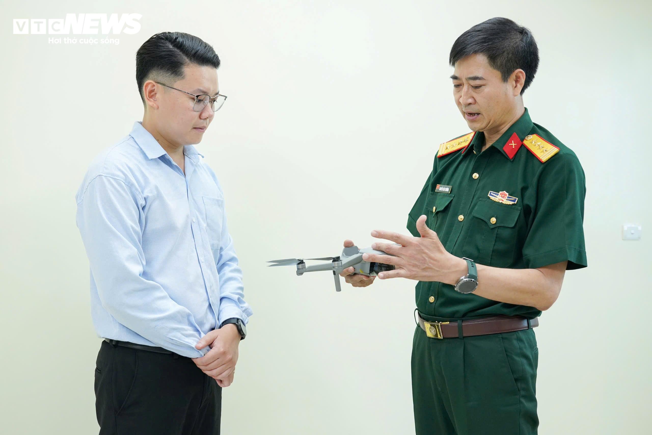 cam flycam anh 2