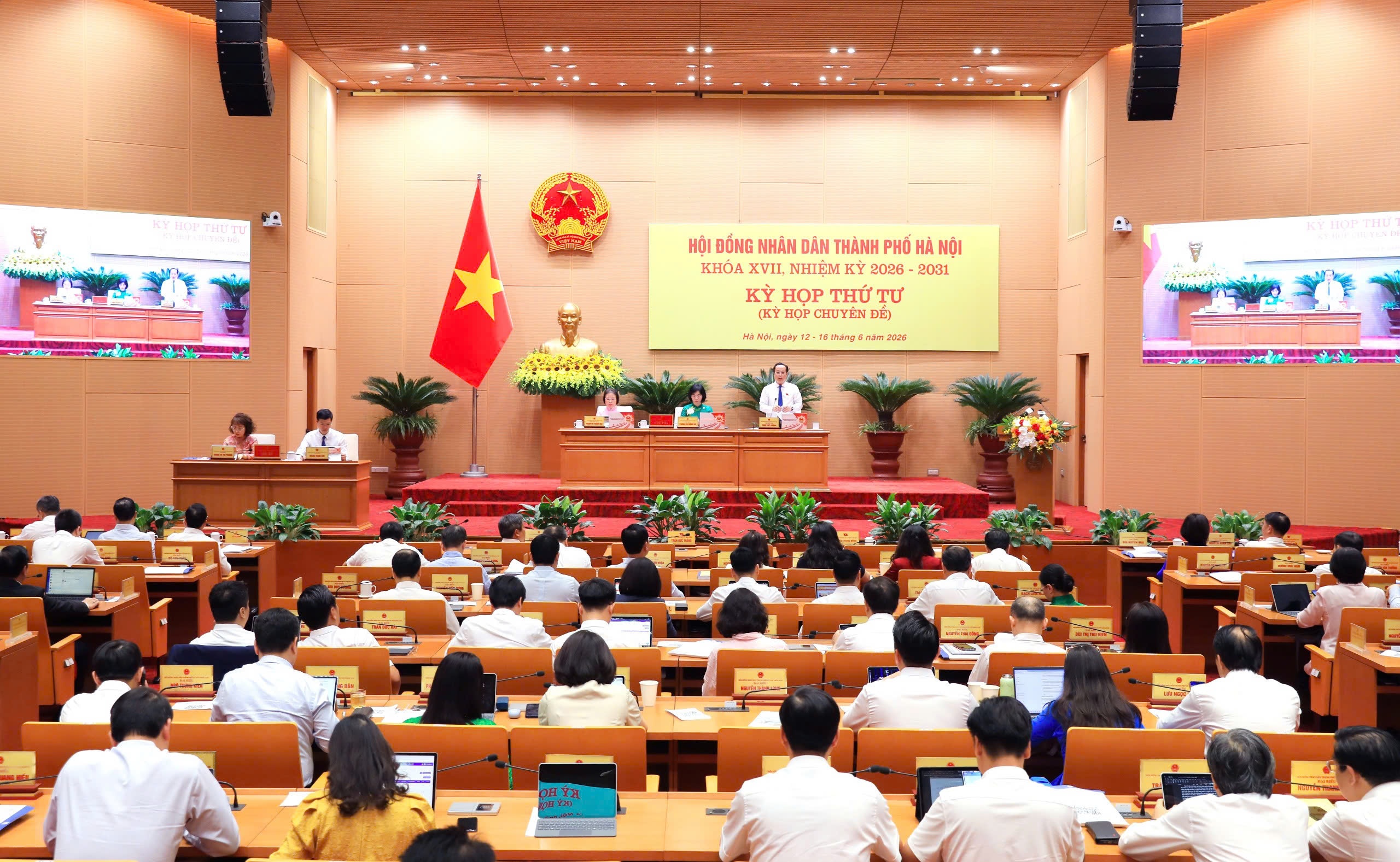 chung cu cu anh 1